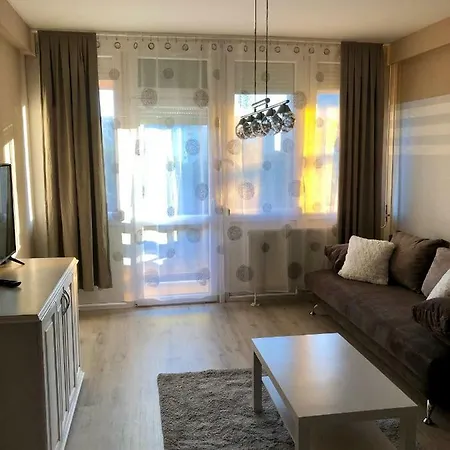 Mikszath Street Apartman * Debrecen